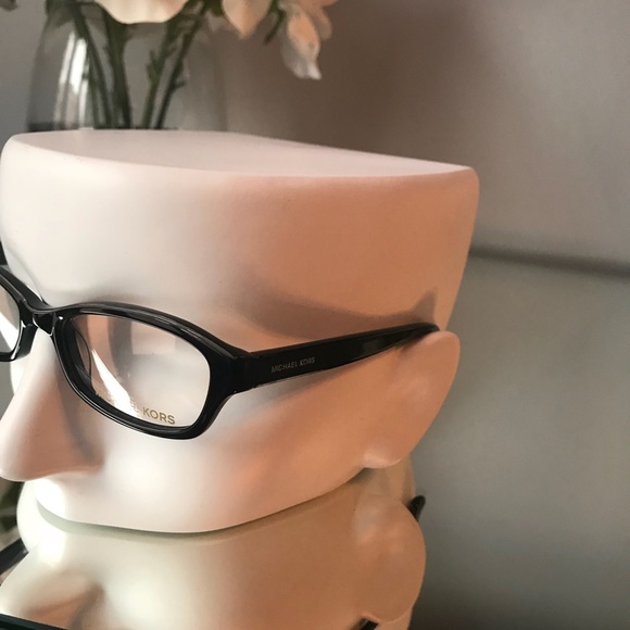 Michael Kors personality frames - Picture 2 of 4